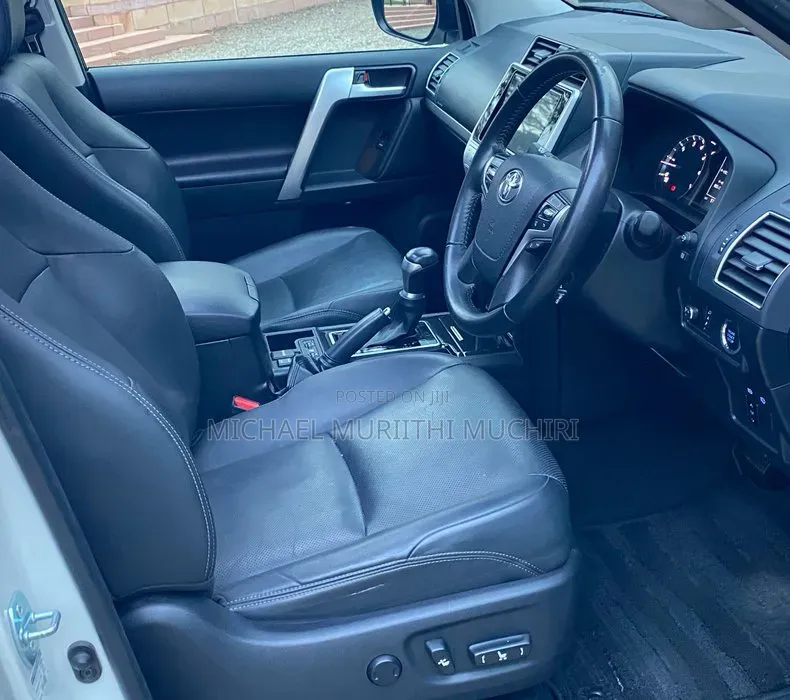 Toyota Land Cruiser Prado 2021 White