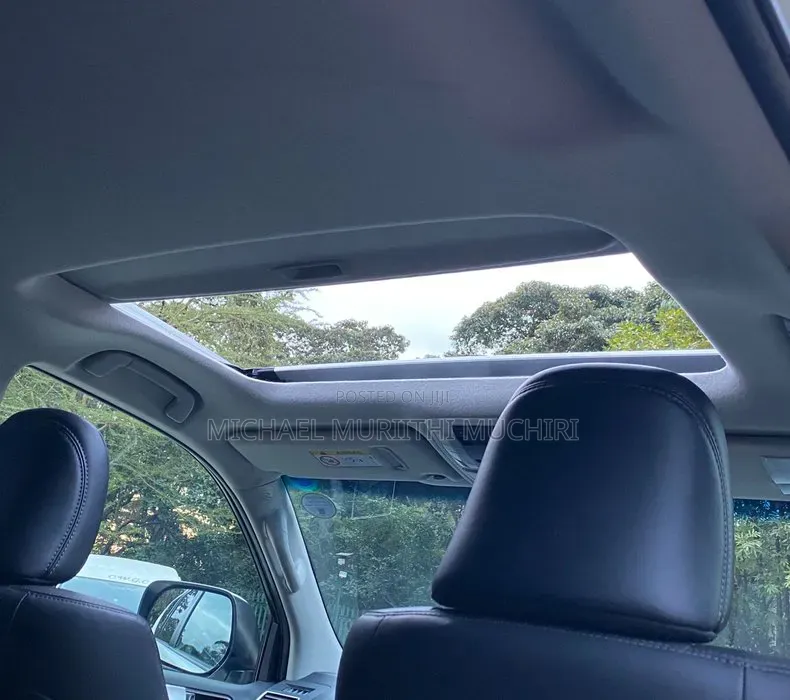 Toyota Land Cruiser Prado 2021 White