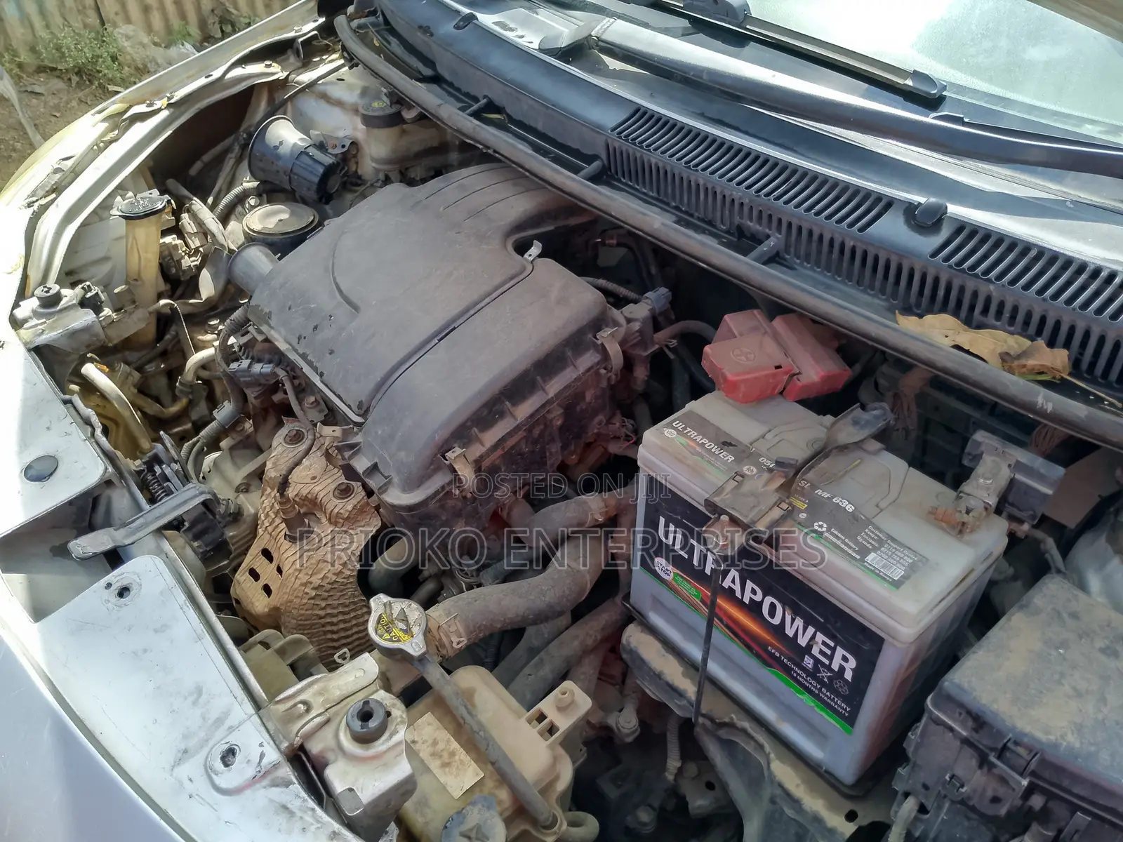 Toyota Belta 2012 Silver