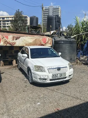 Toyota Avensis 2008 White