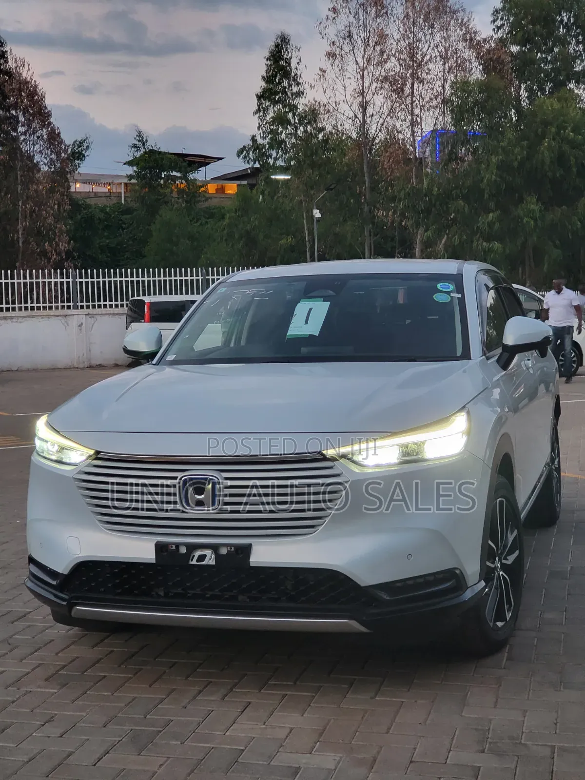 Honda Vezel 2021 White