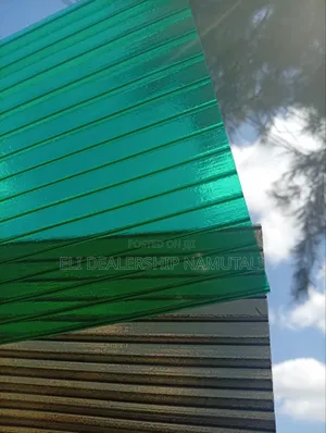 Hollow Polycarbonate Sheet for Carports, Greenhouses Patio Roofing