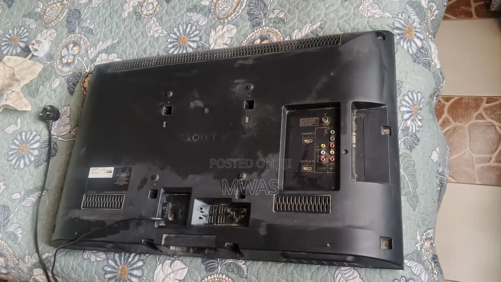Sony Bravia Cx35 LCD Hd 32 Inch
