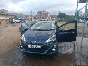 Toyota Aqua 2016 Blue