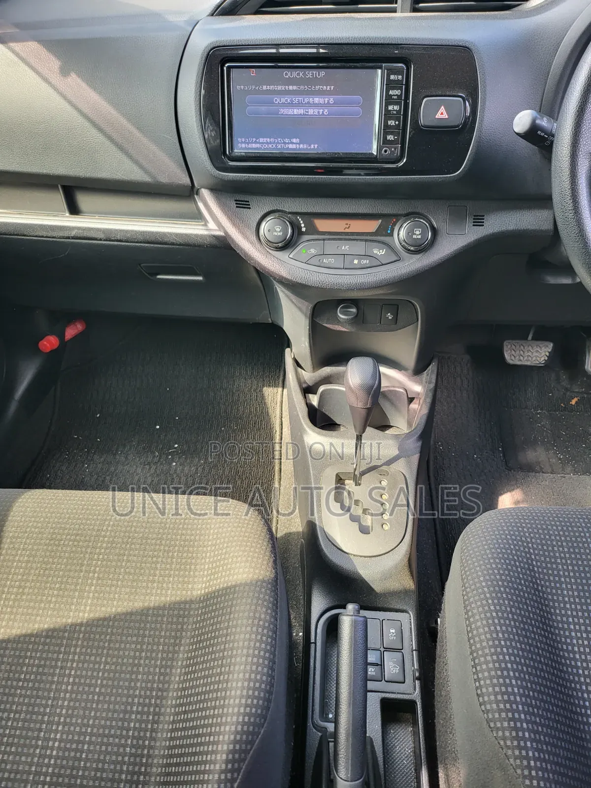 Toyota Vitz 2019 Silver