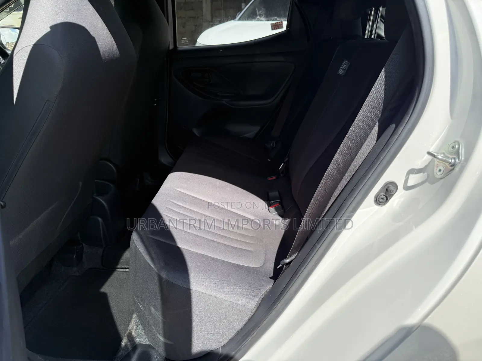 Toyota Yaris 2019 White