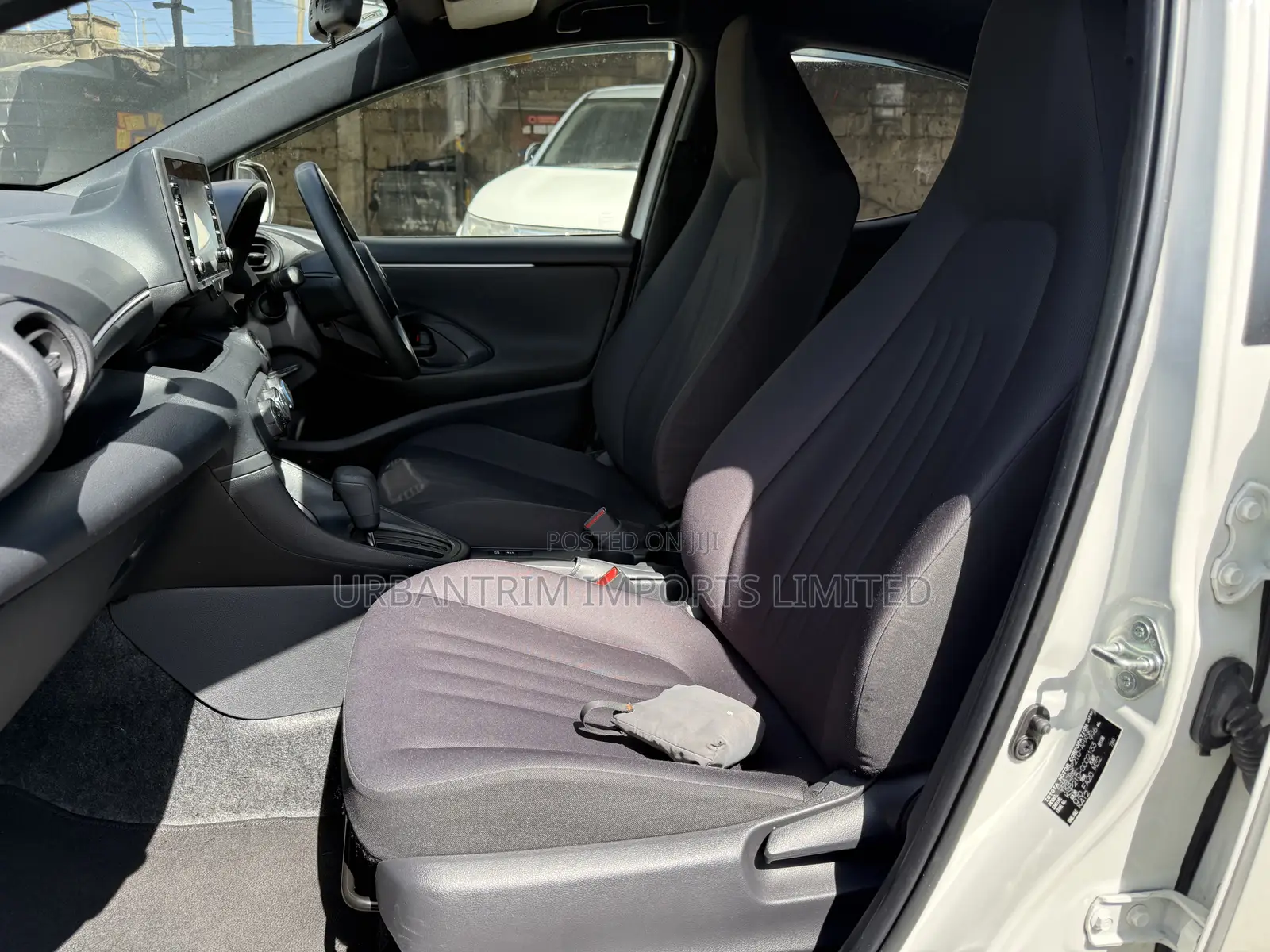 Toyota Yaris 2019 White