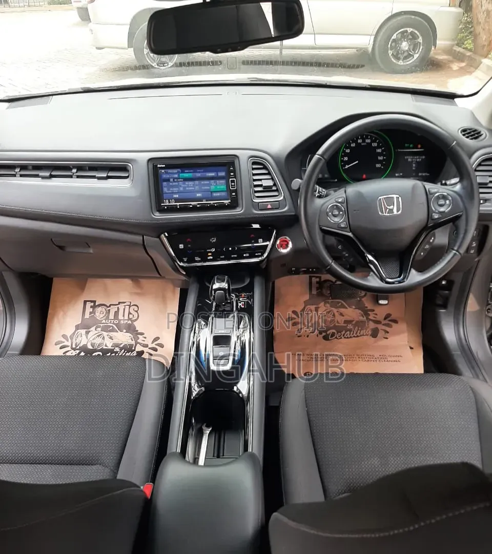 Honda Vezel 2019 Gray