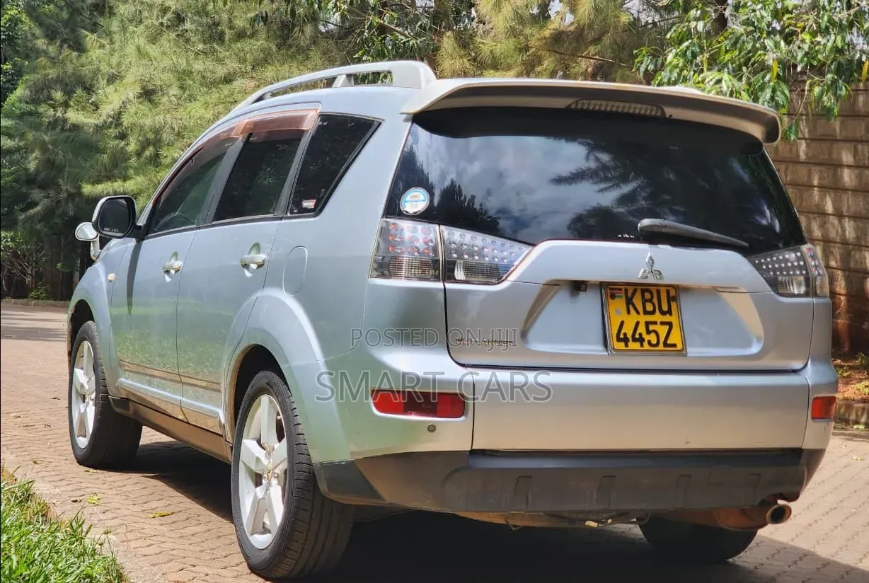 Mitsubishi Outlander 2006 Silver