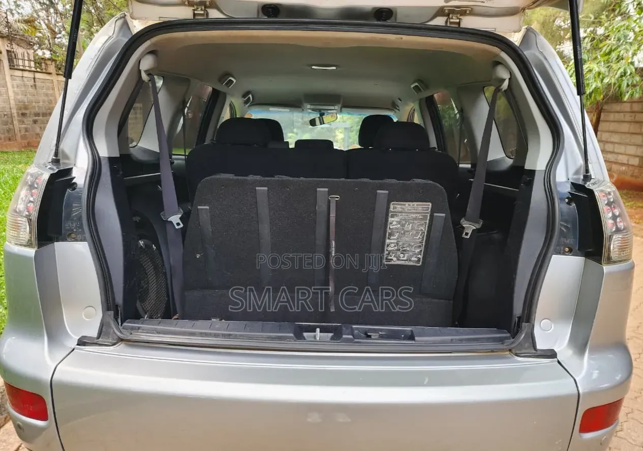 Mitsubishi Outlander 2006 Silver
