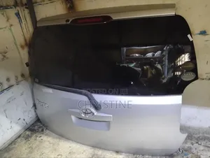 Toyota Porte Boot Complete