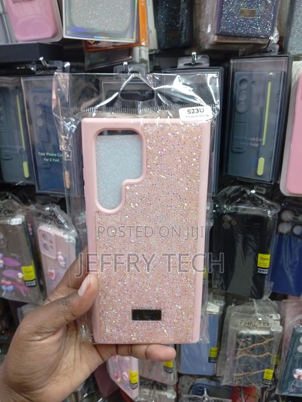 Samsung Galaxy S23 Ultra Protective Case With a Pink Base - main view