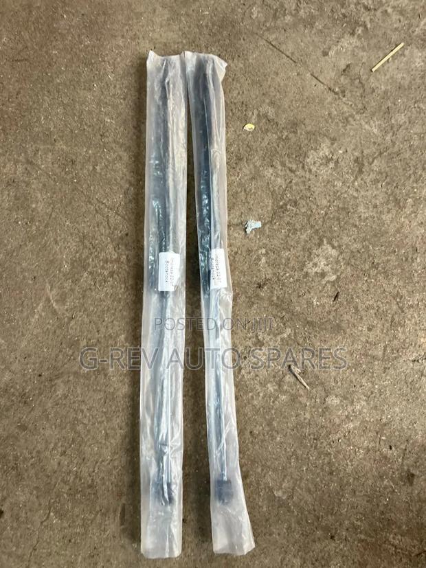 Subaru Impreza Gg2 Bootshocks - main view