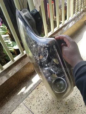 Nissan Note E-Power 2018 Right Headlight
