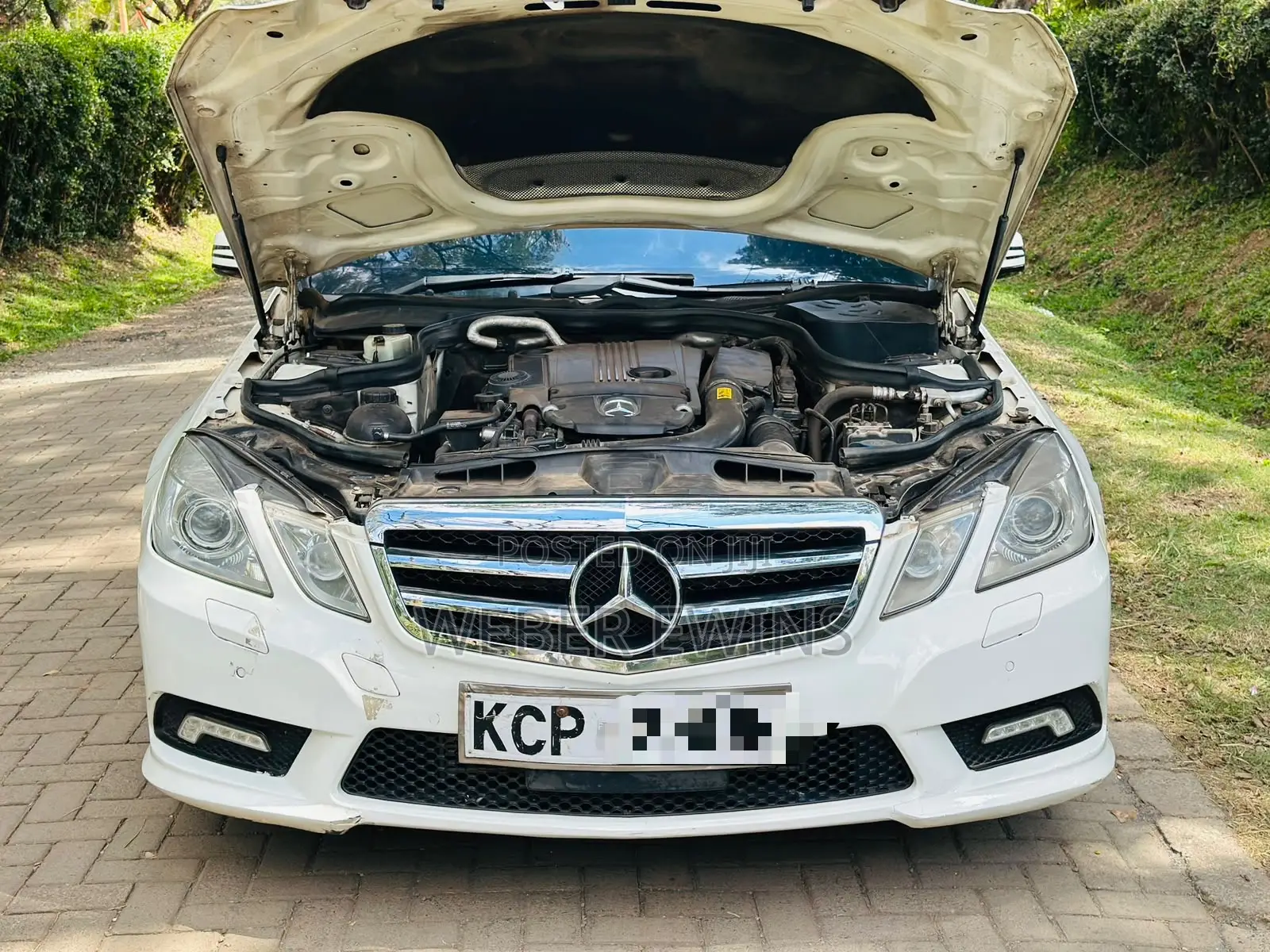 Mercedes-Benz E250 2010 White