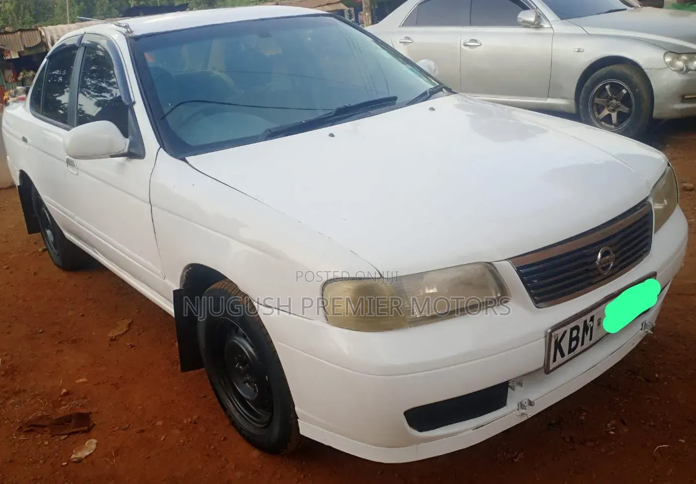 Nissan Sunny 2004 White