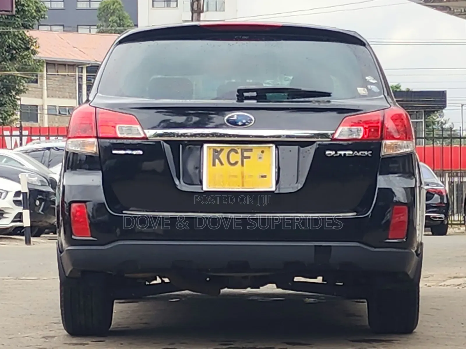 Subaru Outback 2.5i 2011 Black