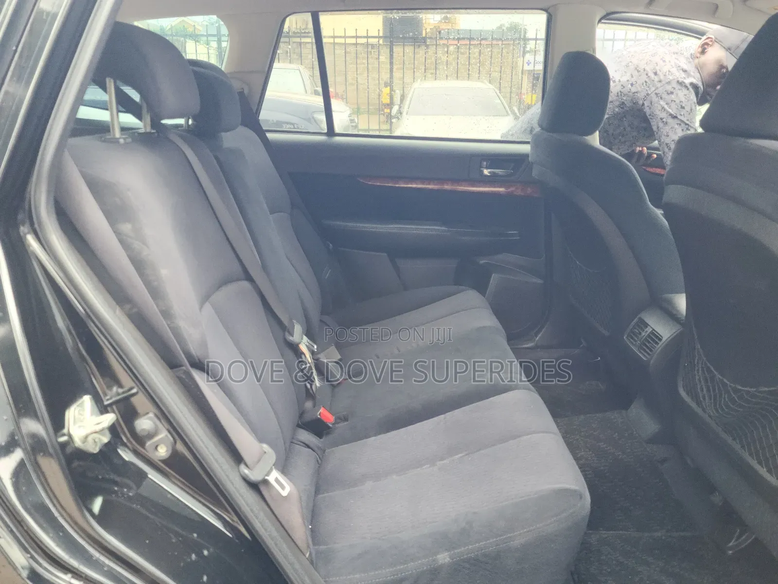 Subaru Outback 2.5i 2011 Black