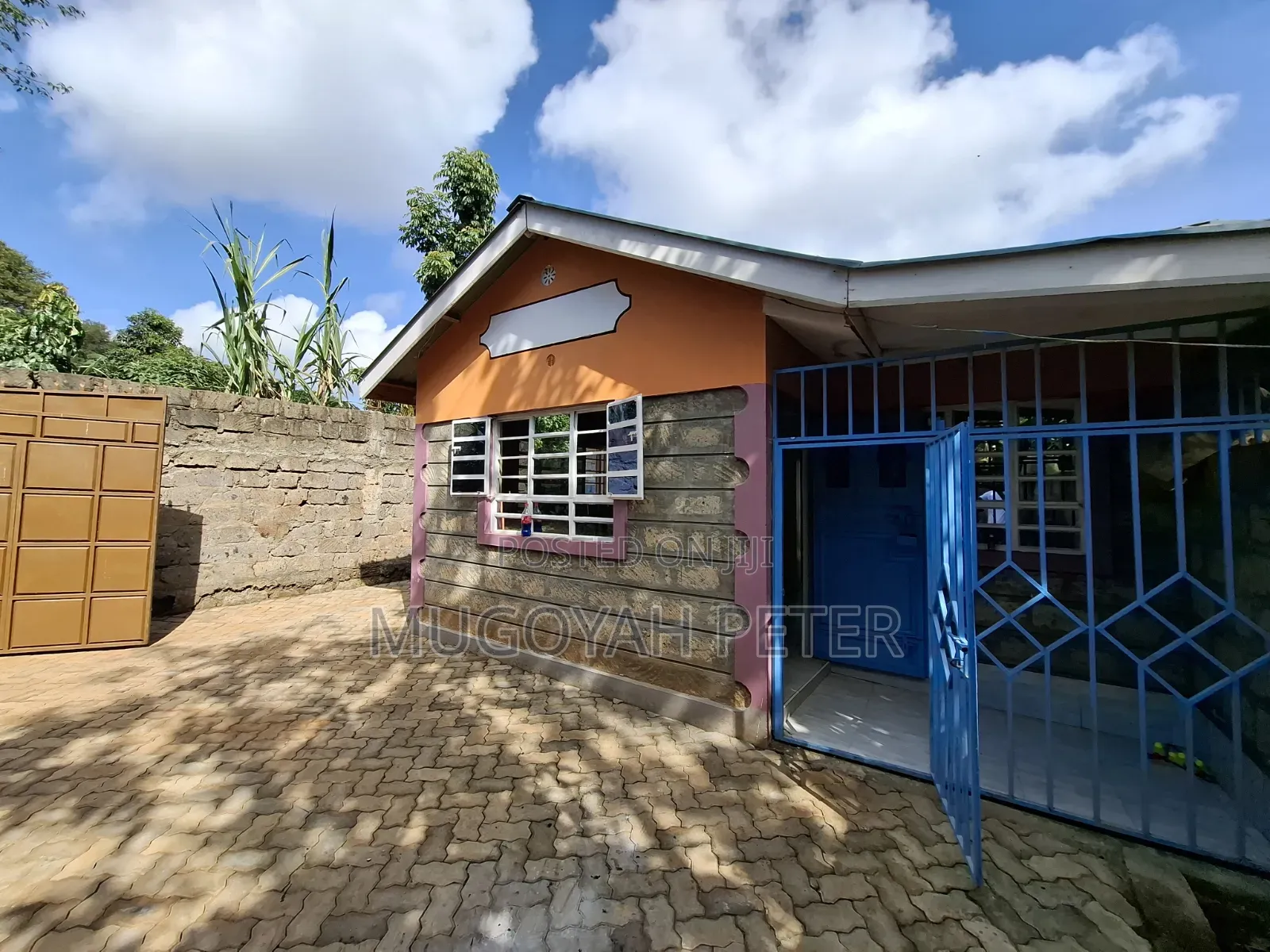 3bdrm Bungalow in Uthiru for rent