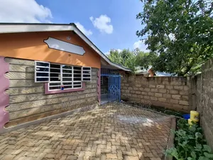 3bdrm Bungalow in Uthiru for rent