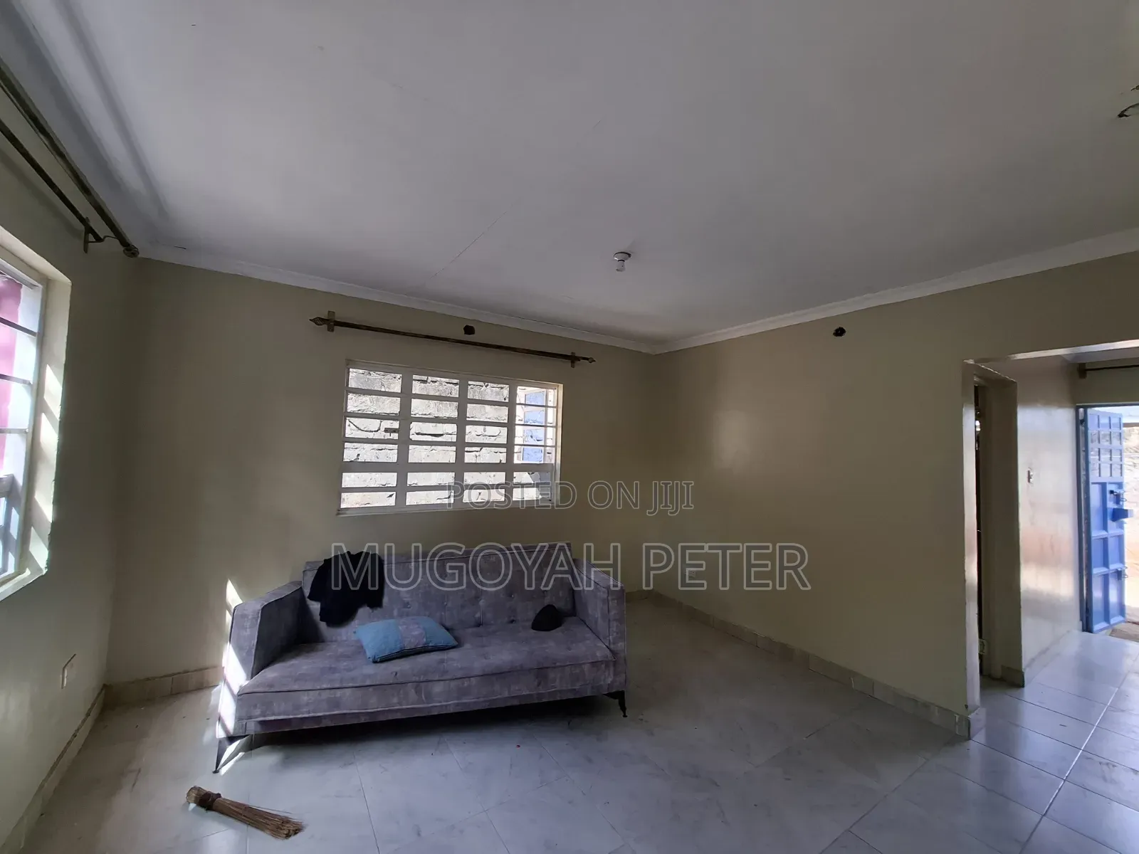 3bdrm Bungalow in Uthiru for rent