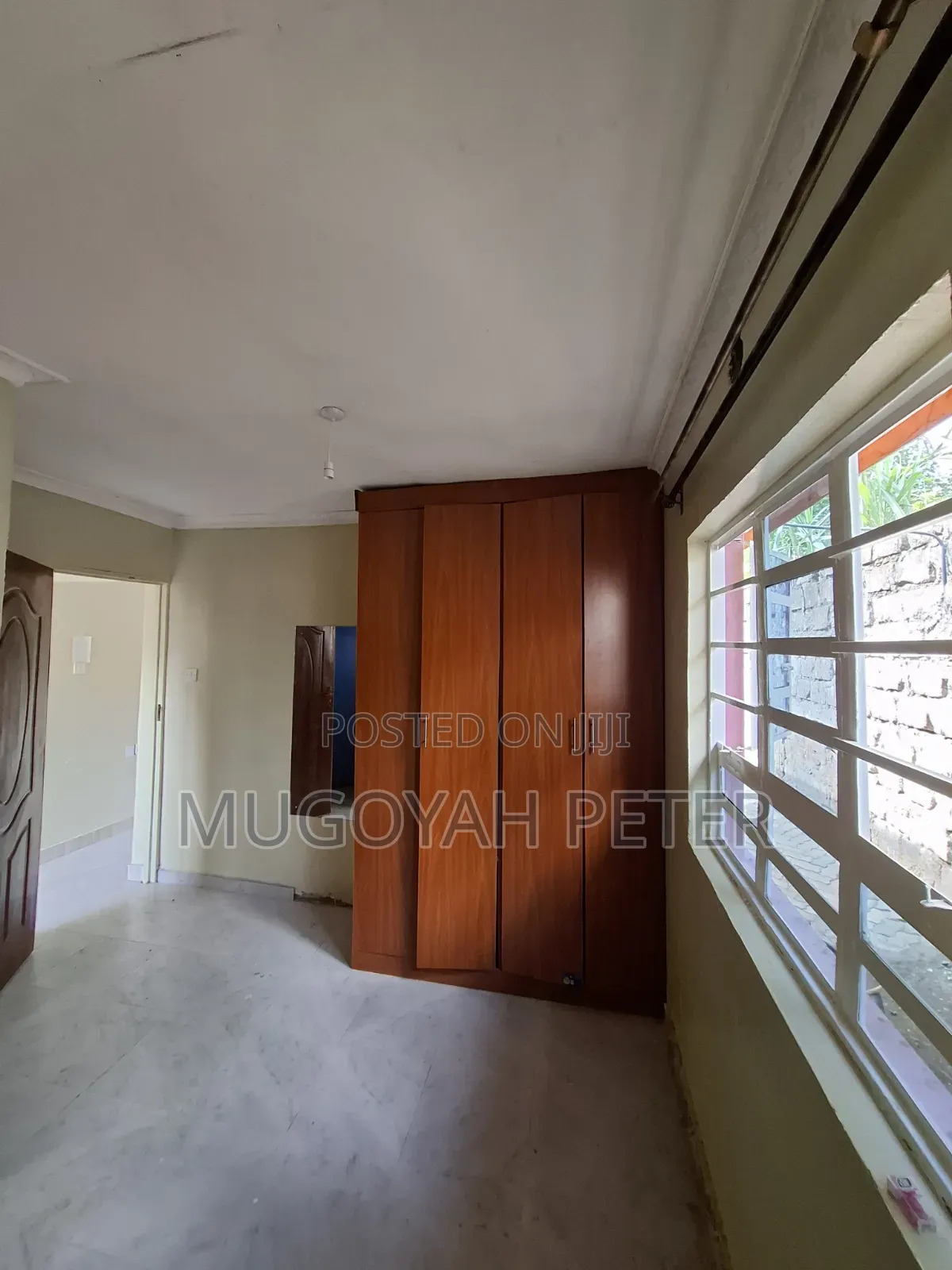 3bdrm Bungalow in Uthiru for rent