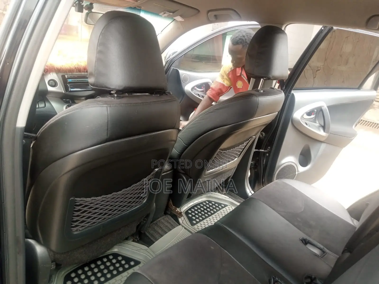 Toyota Vanguard 2012 Black