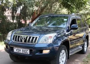 Toyota Land Cruiser Prado 2004 Blue