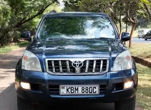 Toyota Land Cruiser Prado 2004 Blue