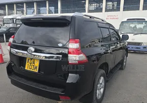 Toyota Land Cruiser Prado 2014 Black
