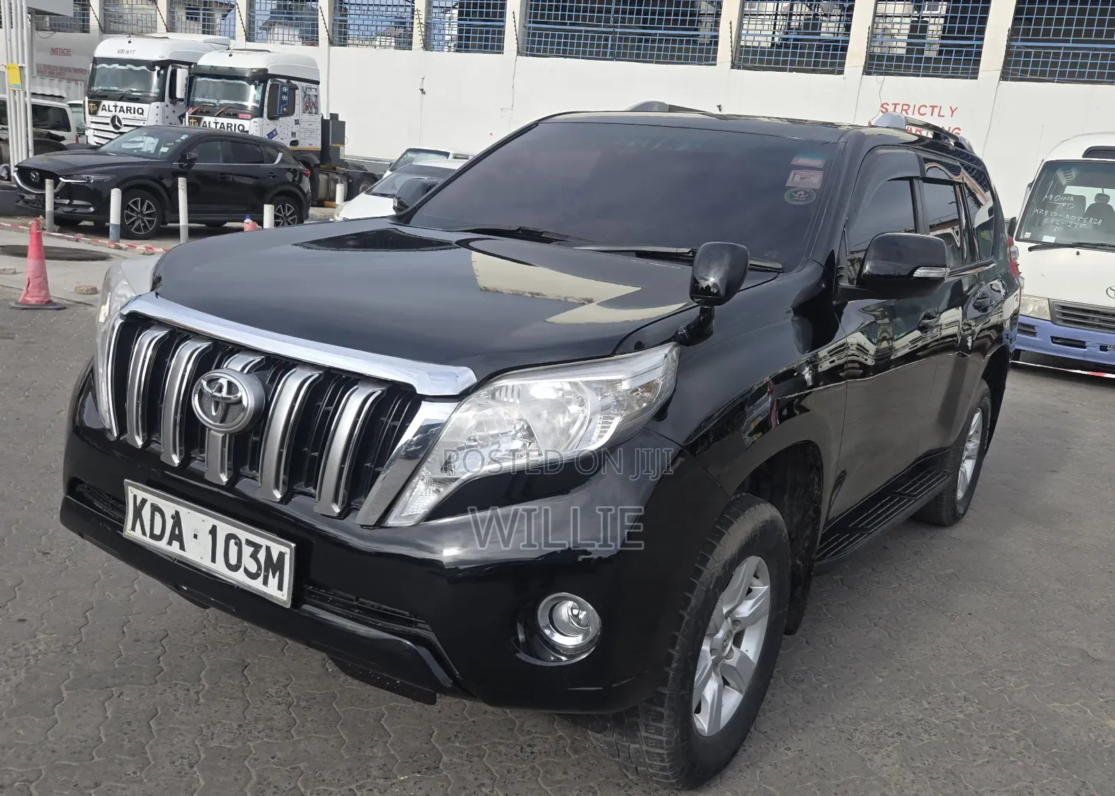 Toyota Land Cruiser Prado 2014 Black
