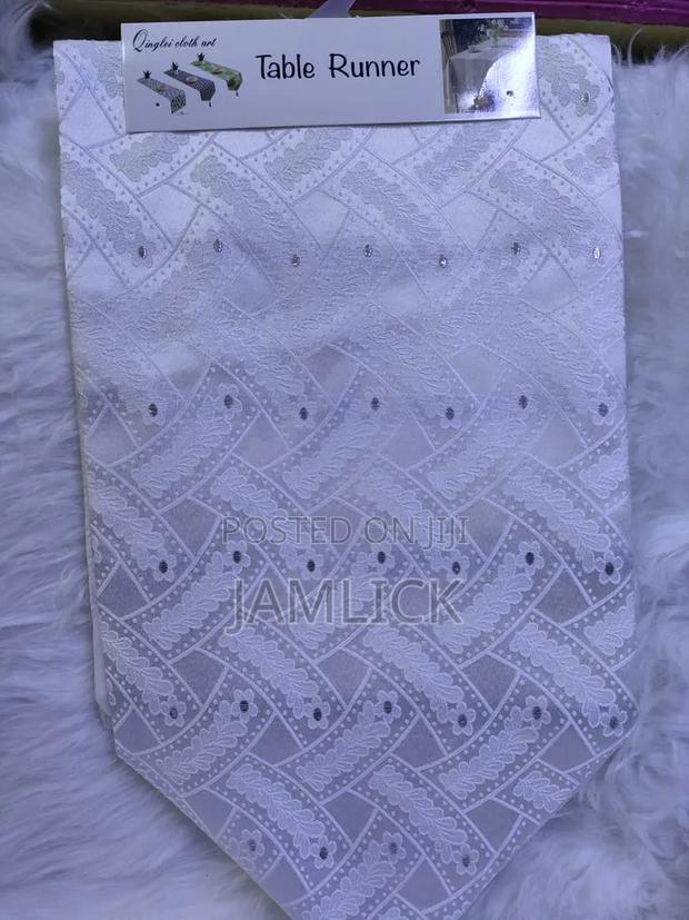 33×180 Cm Table Runner – Cd