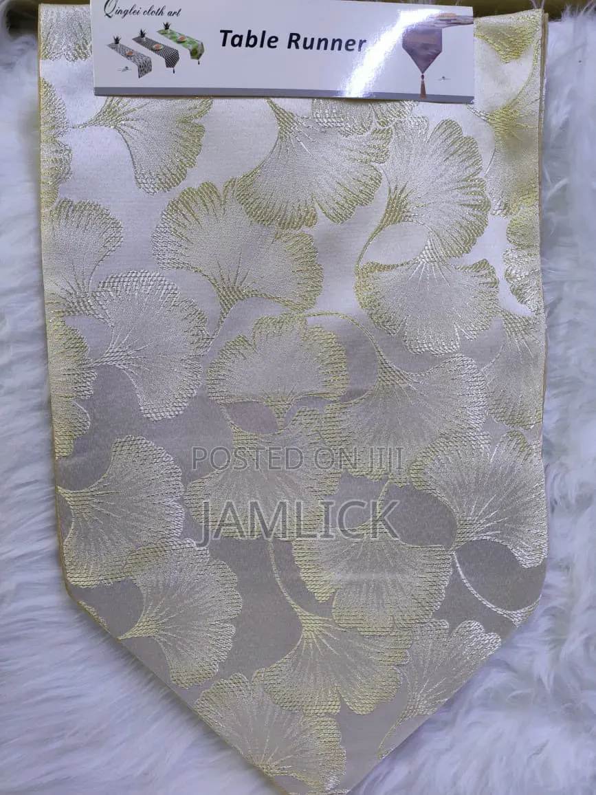 33×180 Cm Table Runner – Cd