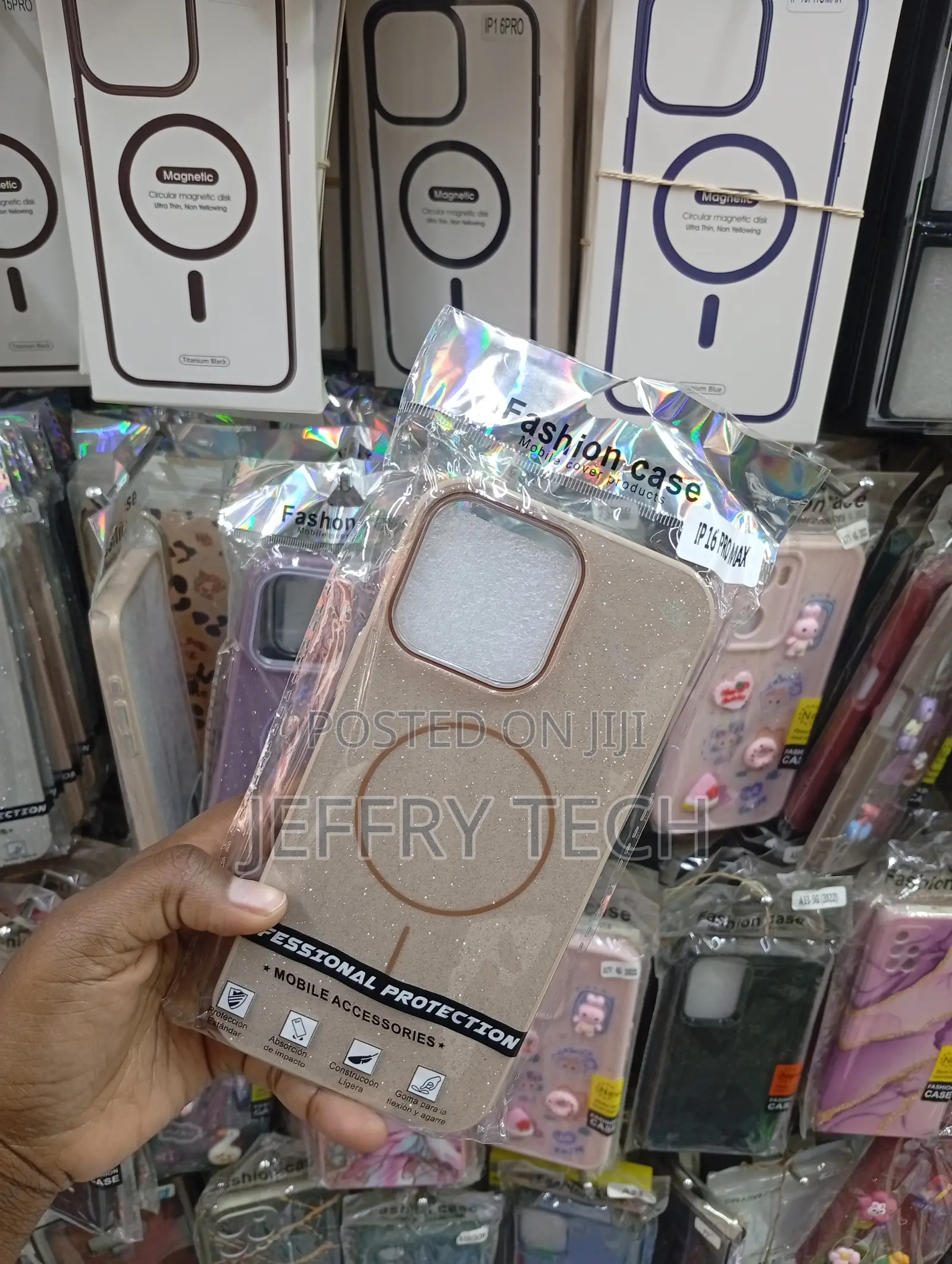 iPhone 16 Pro Max Gold Glitter-Finished Magsafe Phone Case