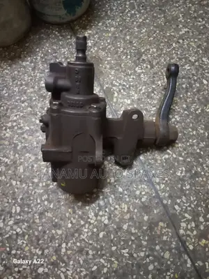 Steering Box Hilux 2.4