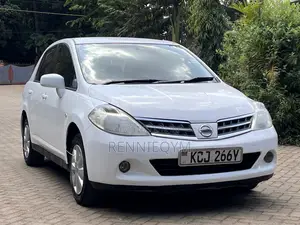 Nissan Tiida 2009 White