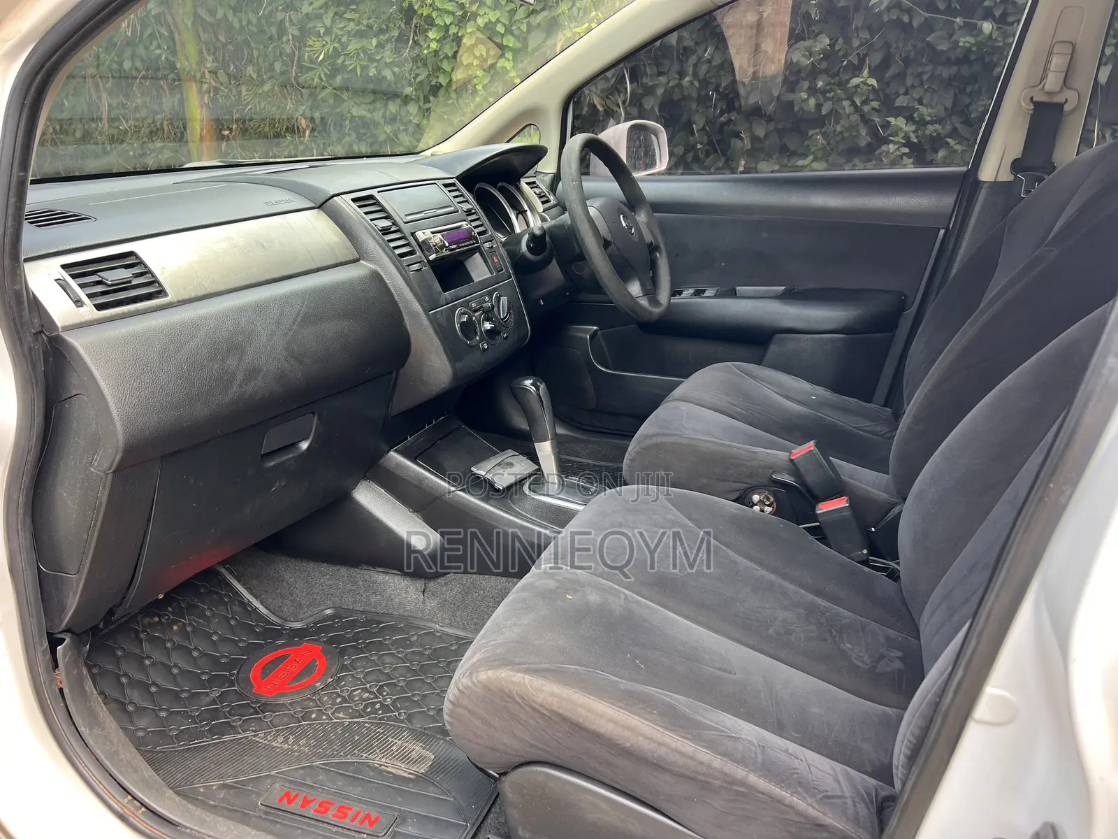 Nissan Tiida 2009 White