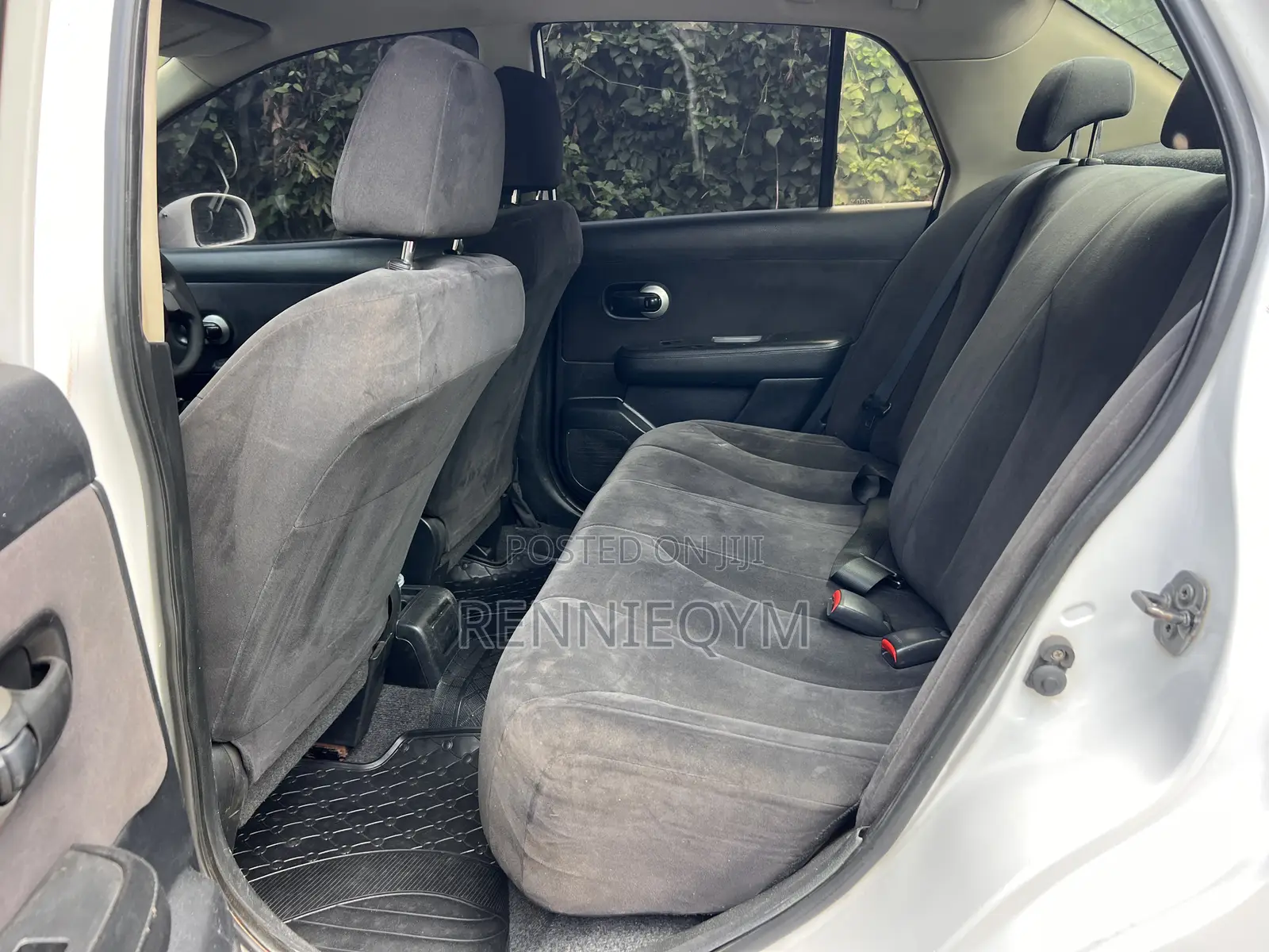 Nissan Tiida 2009 White