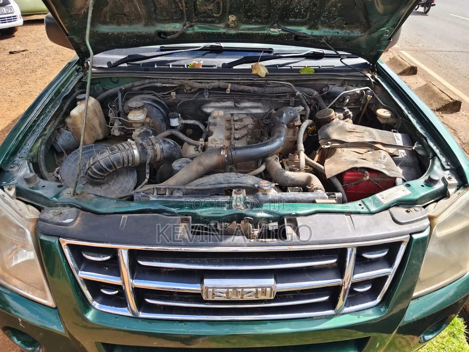 Isuzu D-MAX 2009 Green