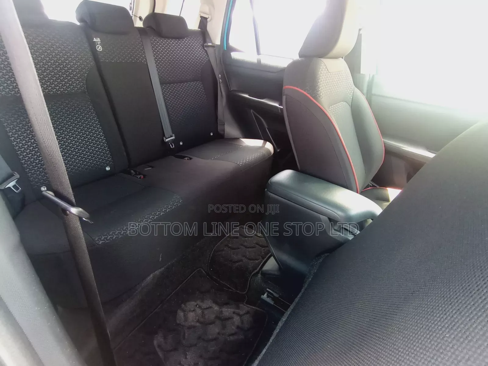 Toyota Vitz 2020 Blue