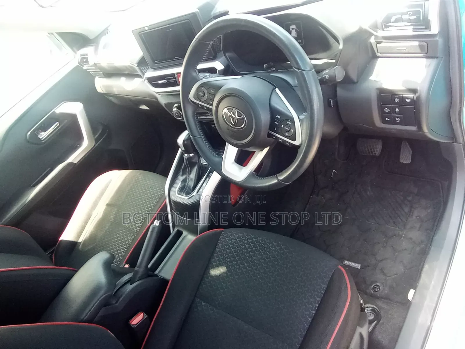 Toyota Vitz 2020 Blue