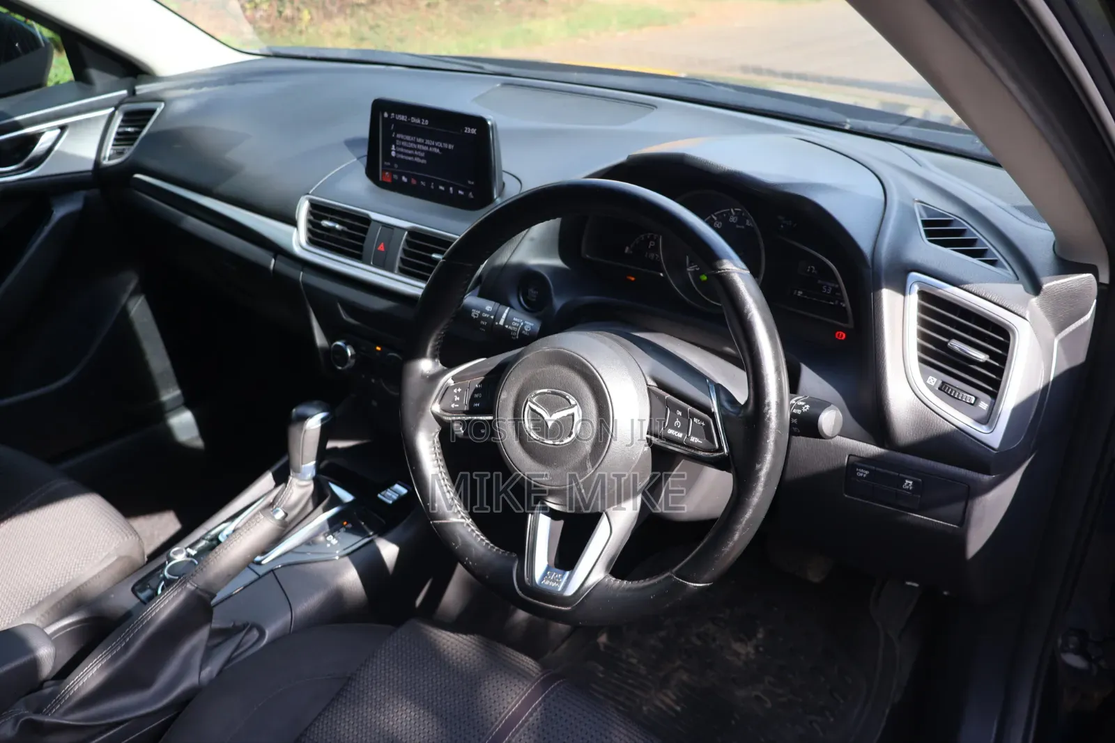 Mazda Axela 2018 Black