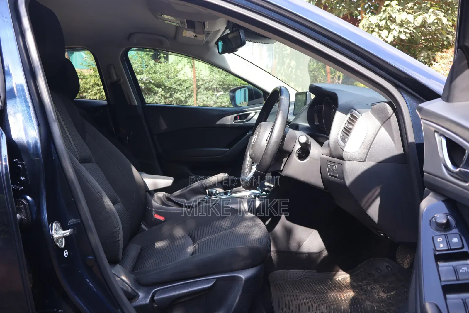 Mazda Axela 2018 Black