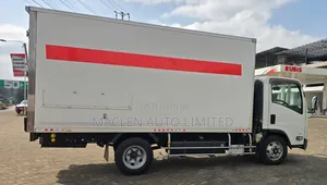 Isuzu Elf 2018