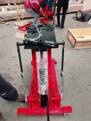 Gear Box Crane.Sunshine Italy Brand New .On Sale