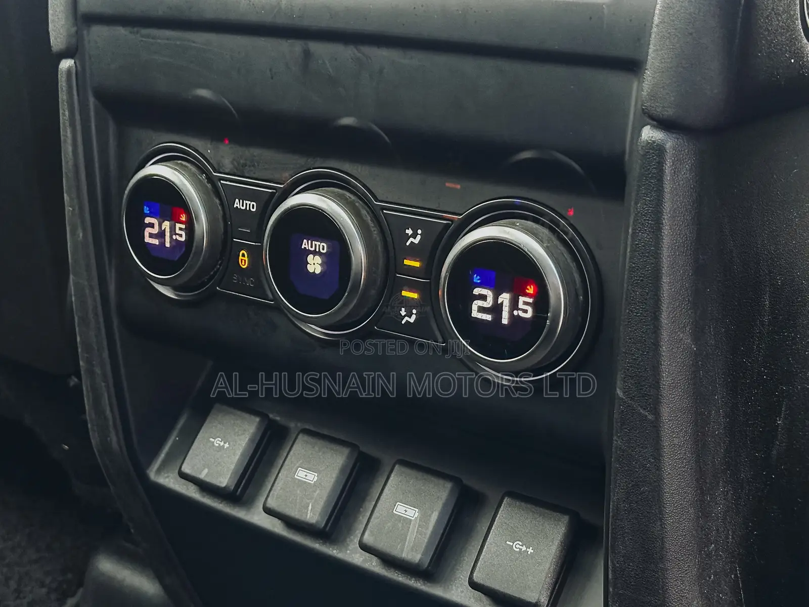 Land Rover Defender First Edition 2021 Green