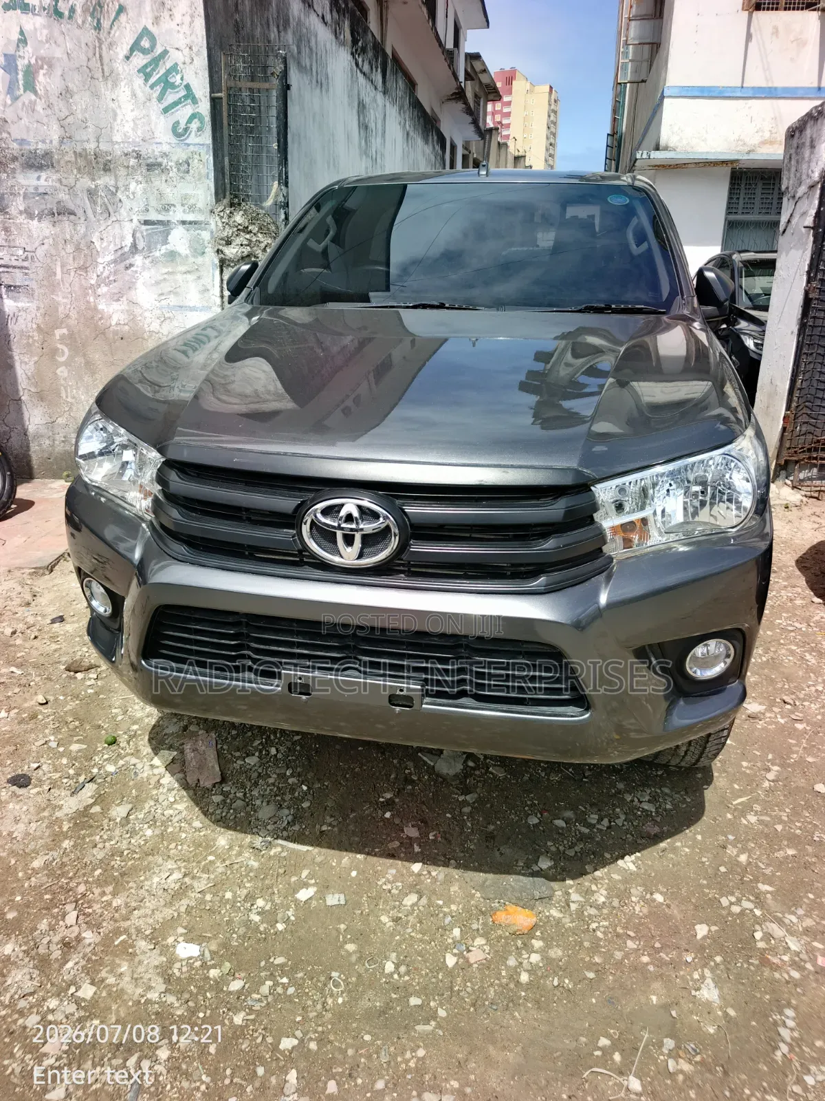 Toyota Hilux 2019 Gray