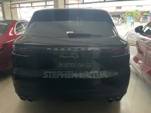 Porsche Cayenne S AWD 2019 Black