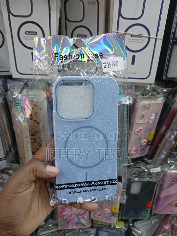 iPhone 16 Pro Light Blue, Sparkly Fashion Case