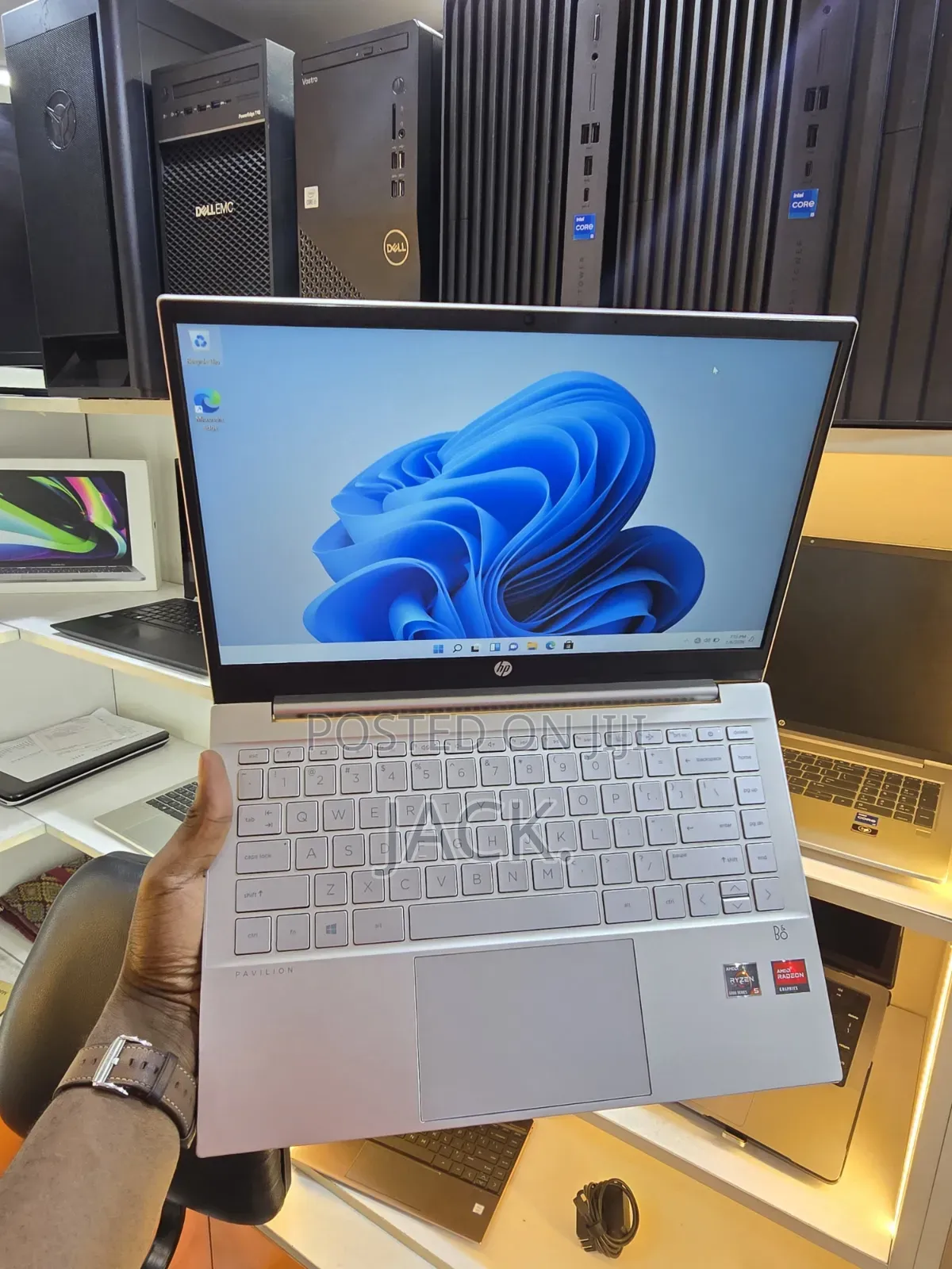 Laptop HP Pavilion 14 8GB AMD Ryzen 5 SSD 512GB